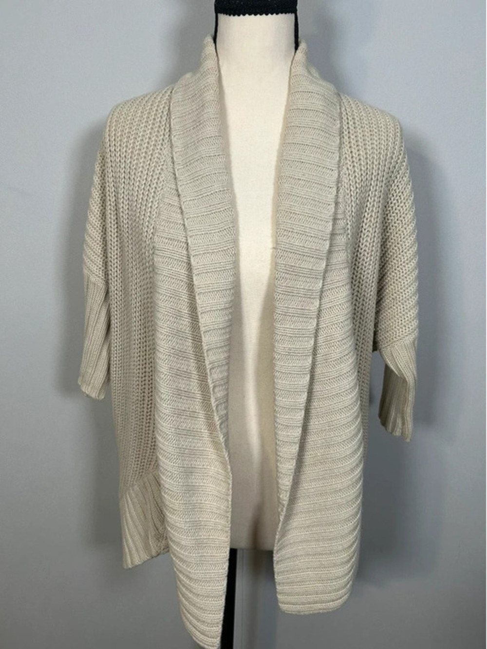 Express Women’s Small Cream Chunky Knit Open Front Cardigan Sweater Shawl Collar